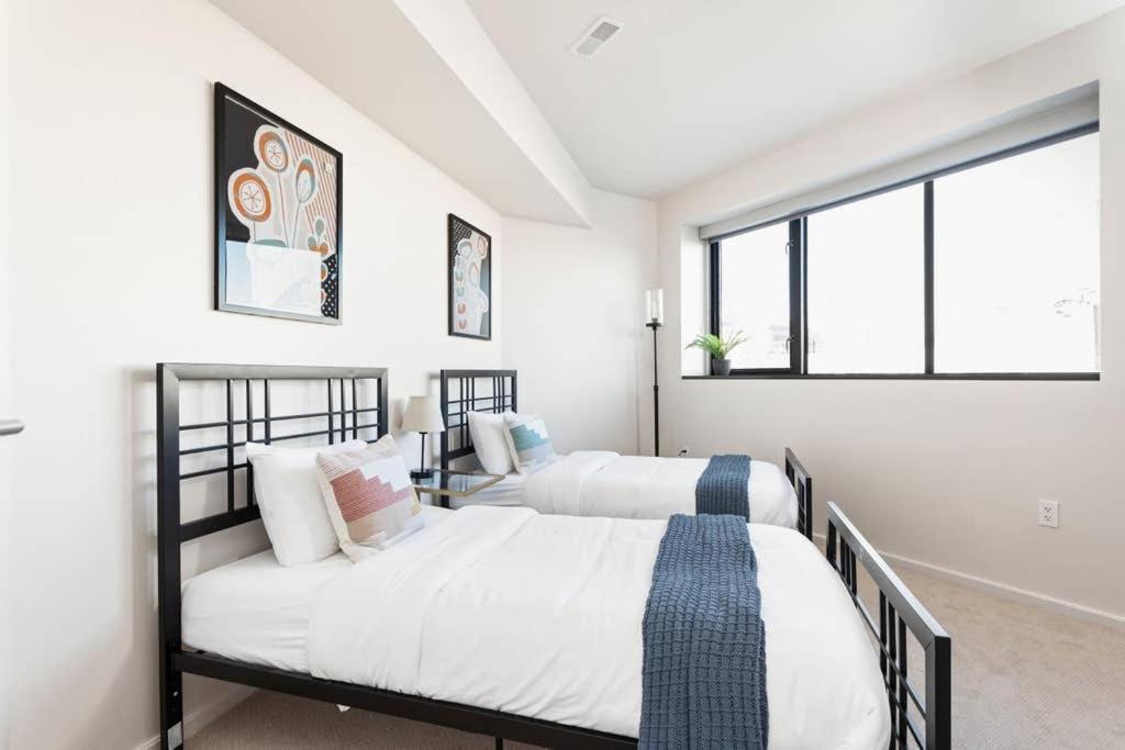 Upscale 3Br Penthouse By Cozysuites อินเดียนาโพลิส ภายนอก รูปภาพ
